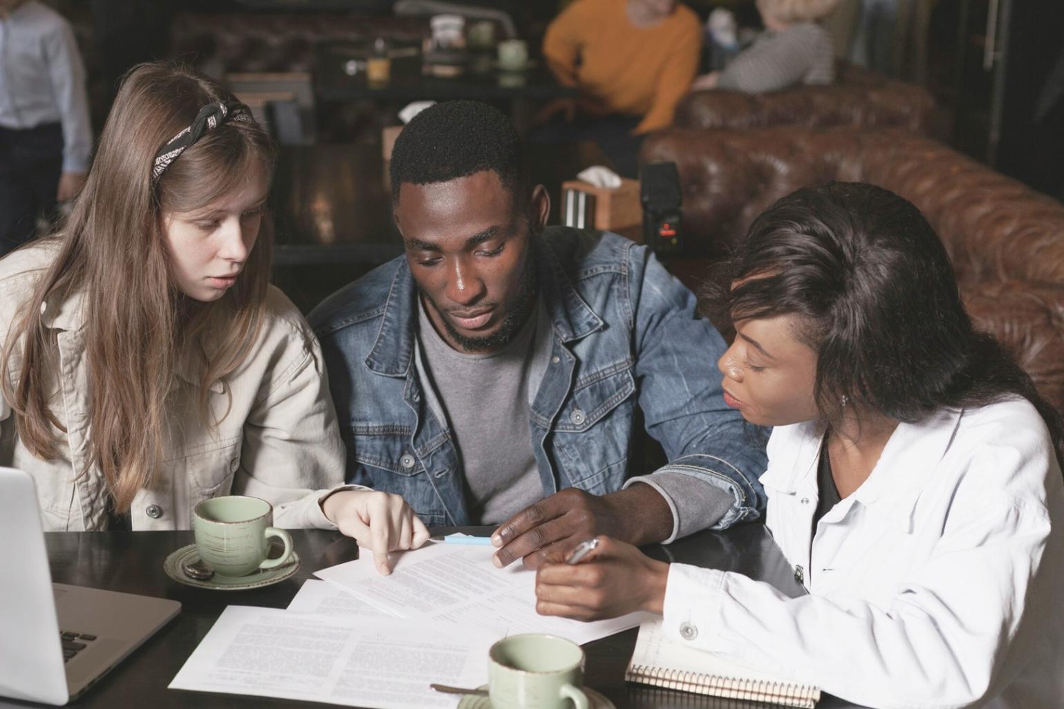 Financial analysis workspace showing budget deviation reports and data visualization